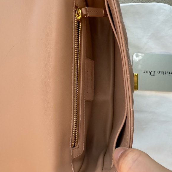 Medium Dior Caro Bag powder pink. - Picture 14 of 14